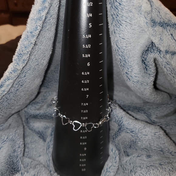 Heart Bracelet - Picture 1 of 2